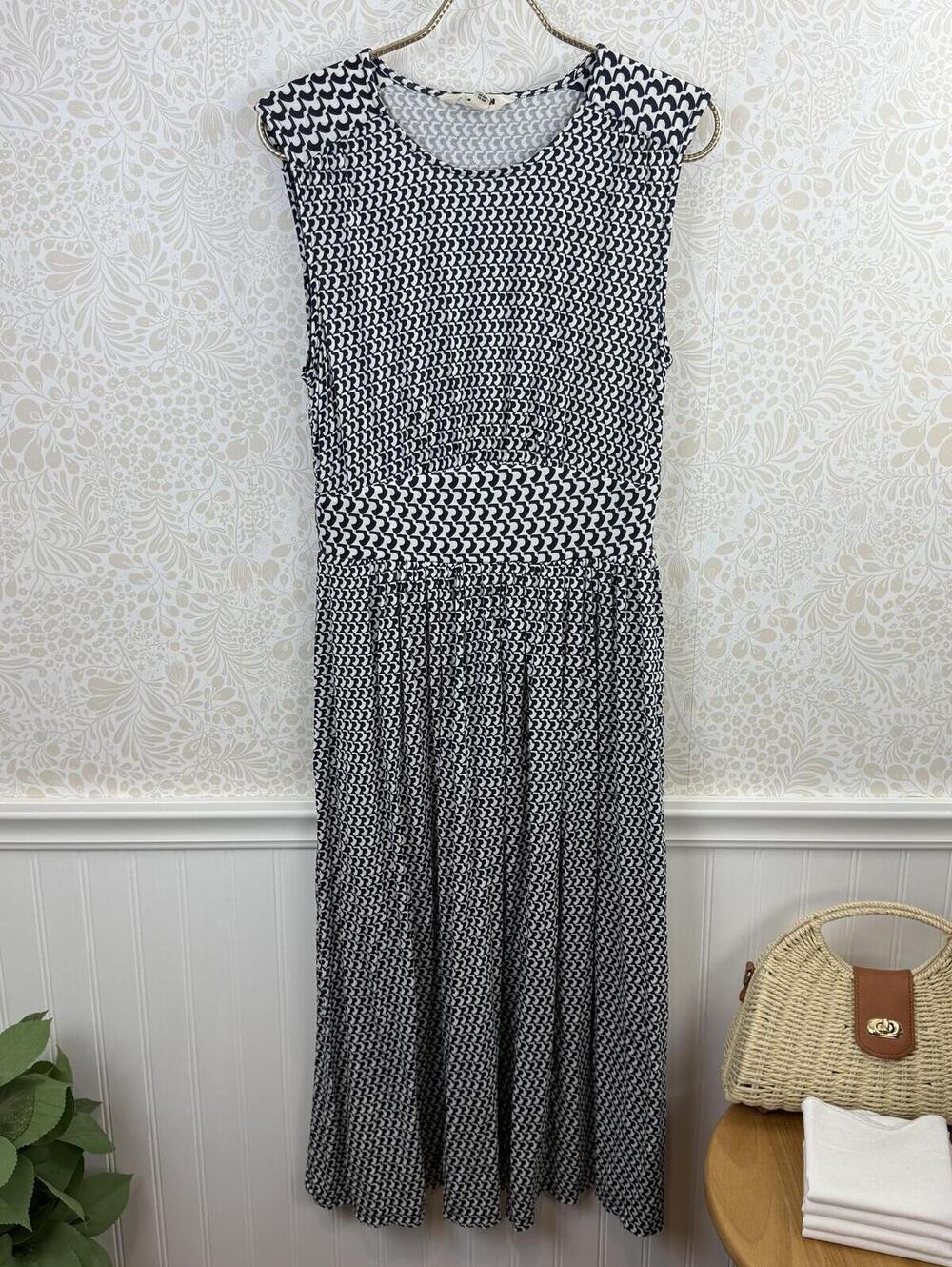 BODEN Navy Thea Floral Tulip Print Sleeveless Midi Dress - Size - 6 - Picture 8 of 8